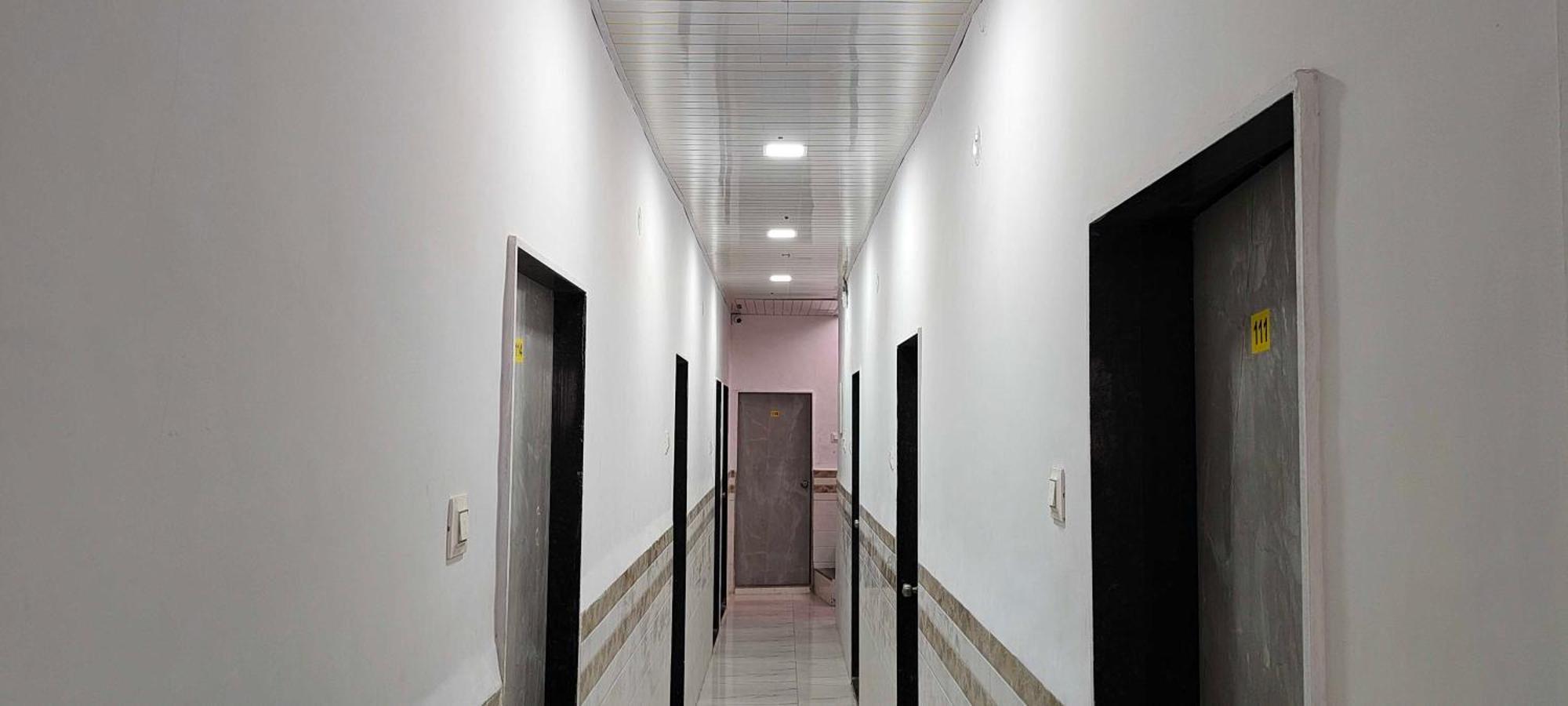 Hotel O Sargam Lodging And Boarding Ulhāsnagar Zewnętrze zdjęcie